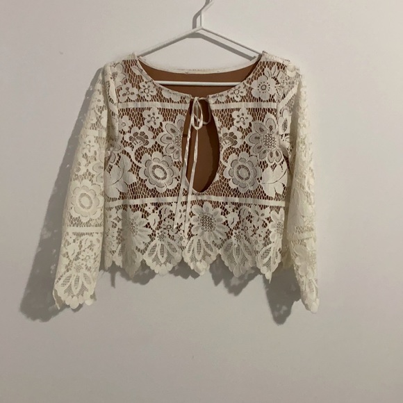 For love and lemons white lace top - Picture 2 of 3